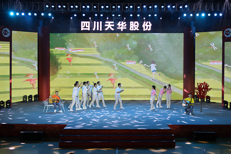 04 情景歌曲：小芳.jpg